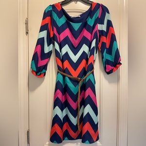 Almost Famous, Juniors Large, Chevron Women's Dress